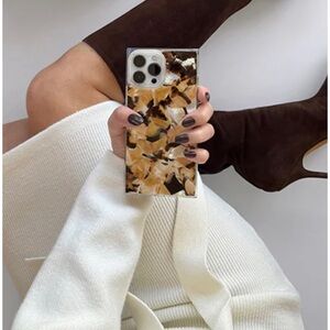 SQUARE By Flaunt Apple 17 Pro Case